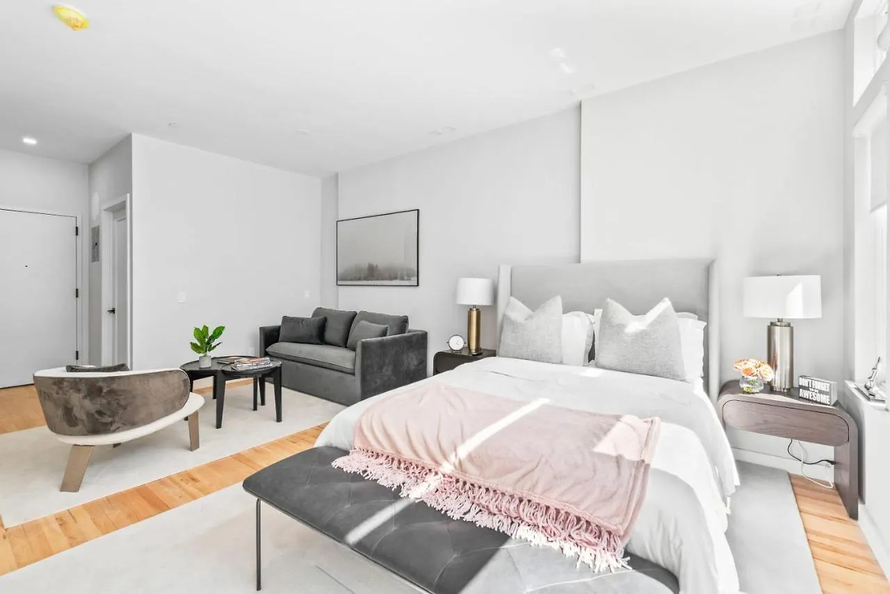 Willa Luxe Studio Apt With Charming Juliet Balcony Nowy Jork Dom wakacyjny