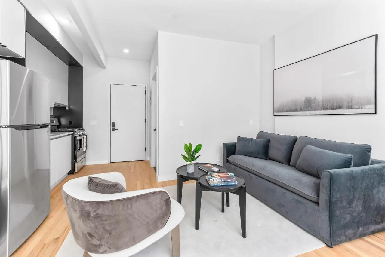 Prázdninový dům Vila Luxe Studio Apt With Charming Juliet Balcony New York USA