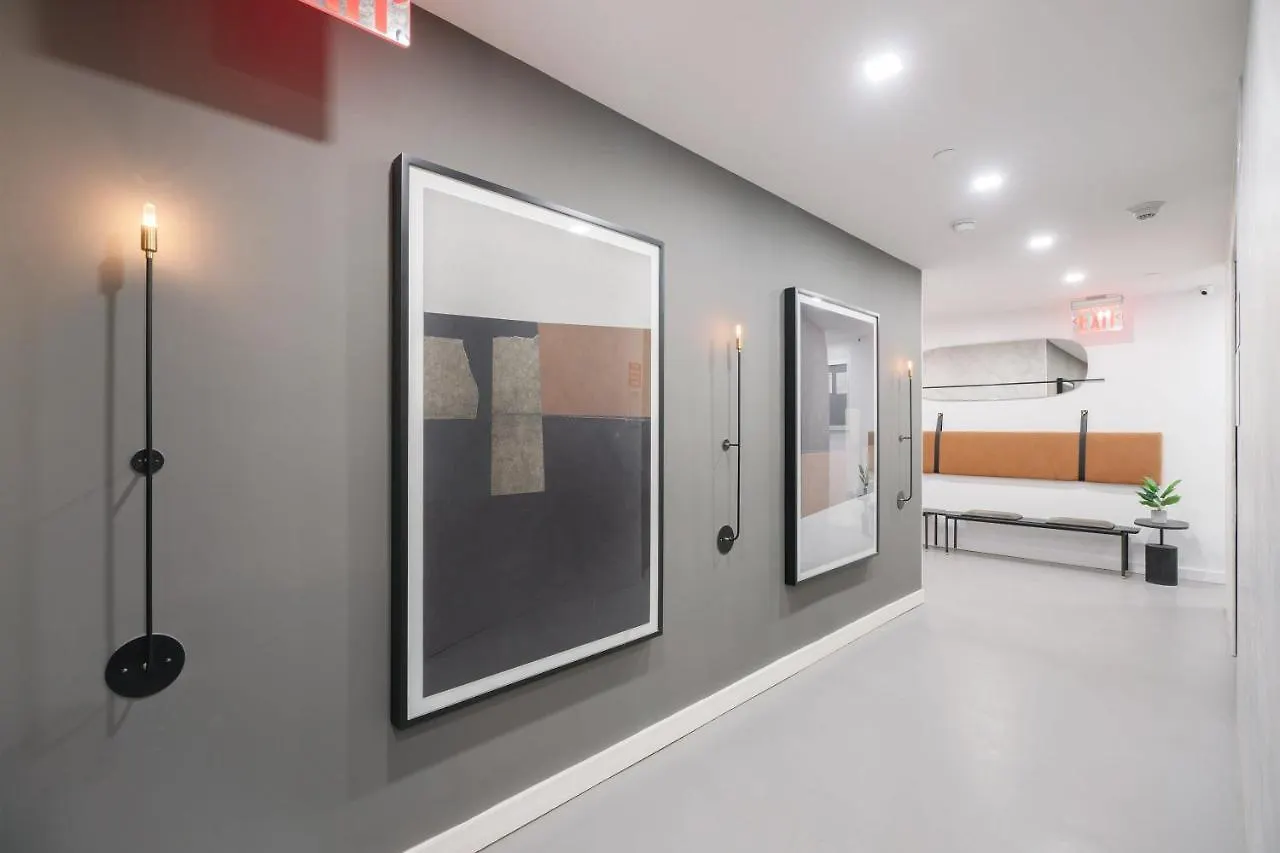 Vila Luxe Studio Apt With Charming Juliet Balcony New York 0*,  USA